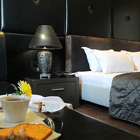 Hotel Galaxy Art 3*
