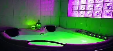 Galaxy Art Hotel